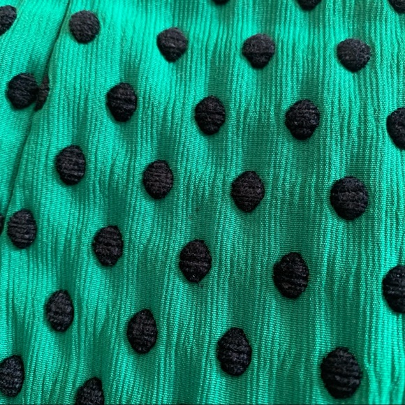 ⭐️ H&M Jacquard Green Polka Dot Pencil Skirt - Picture 6 of 6